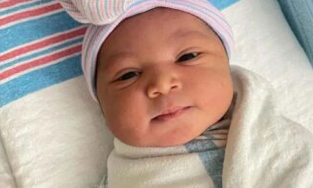 Welcoming Their Second Baby Girl
