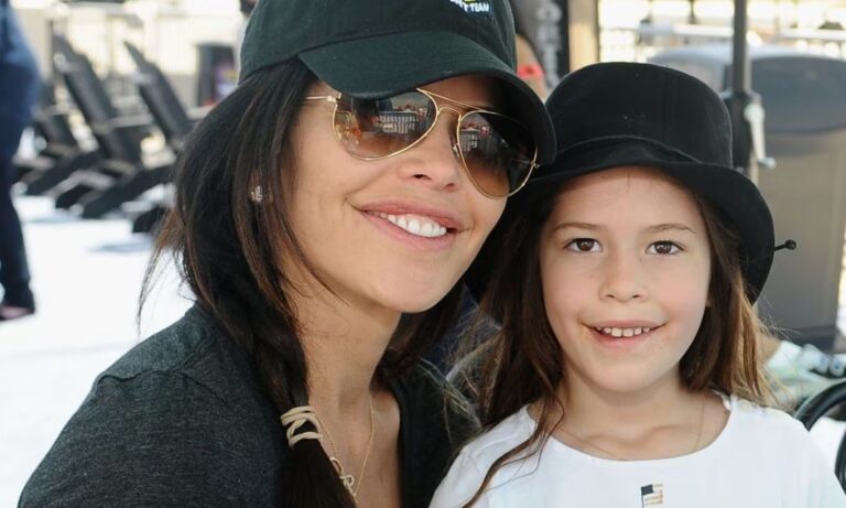 ella-whitesell-a-closer-look-at-her-life-age-and-public-identity