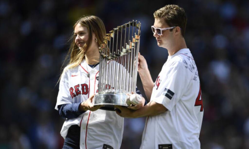 a-brother-and-sister-bond-that-held-steady